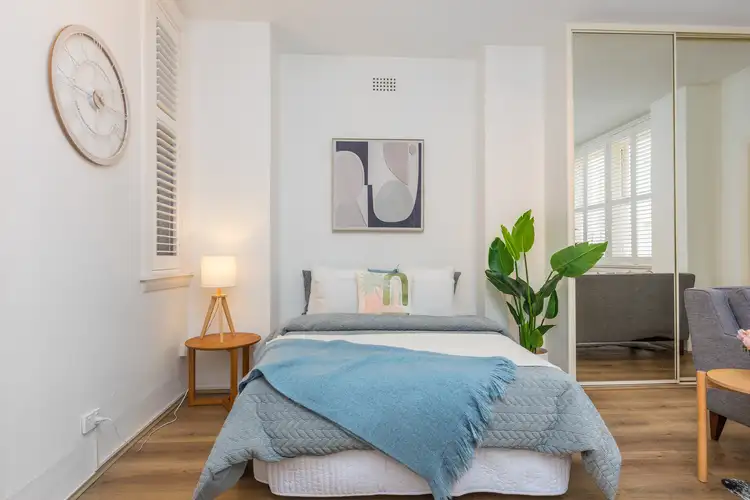 Third view of Homely studio listing, 109/3-5 Greenknowe Avenue, Elizabeth Bay NSW 2011