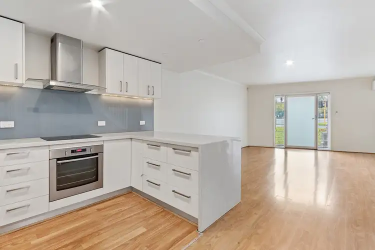 2/143 Royal Parade, Parkville VIC 3052