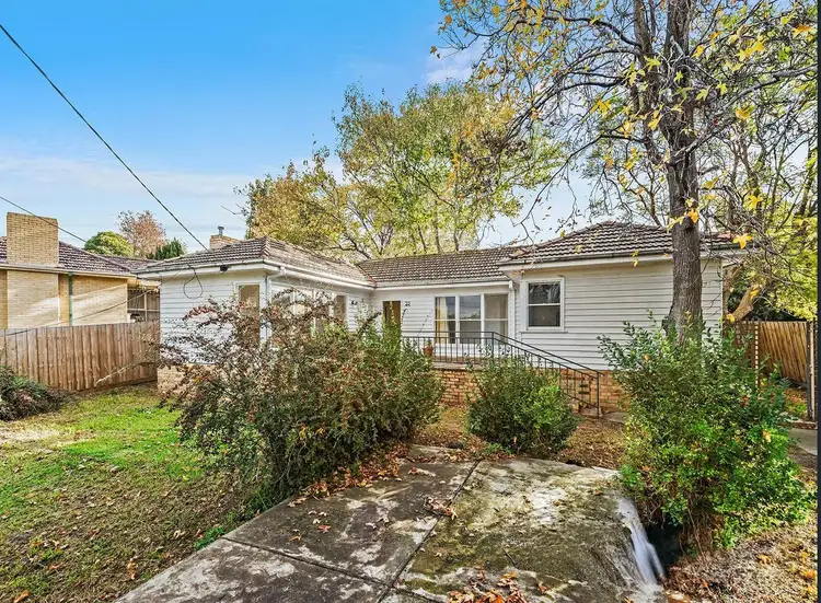 21 Olive Grove, Mentone VIC 3194