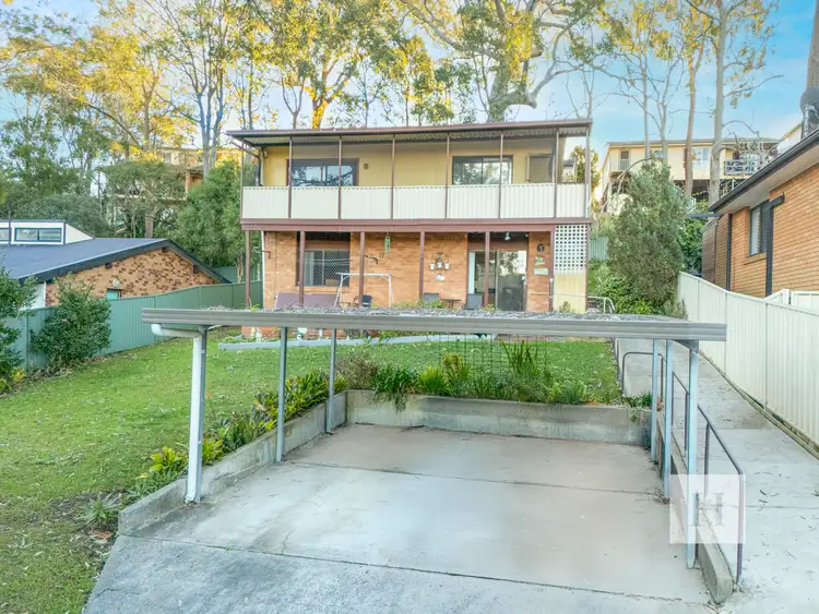 24 Donald Avenue