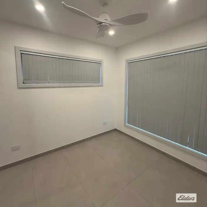 Fifth view of Homely semi-detached listing, 406a Northcliffe Drive, Berkeley NSW 2506