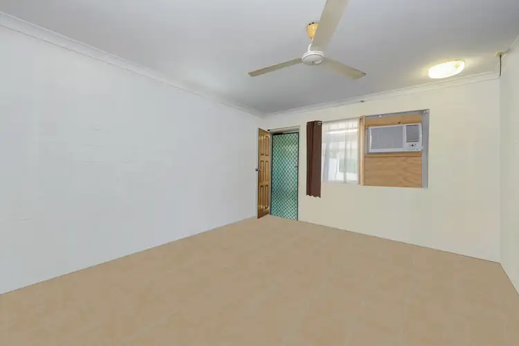 Third view of Homely semi-detached listing, 420 Dalrymple Road, Kirwan QLD 4817