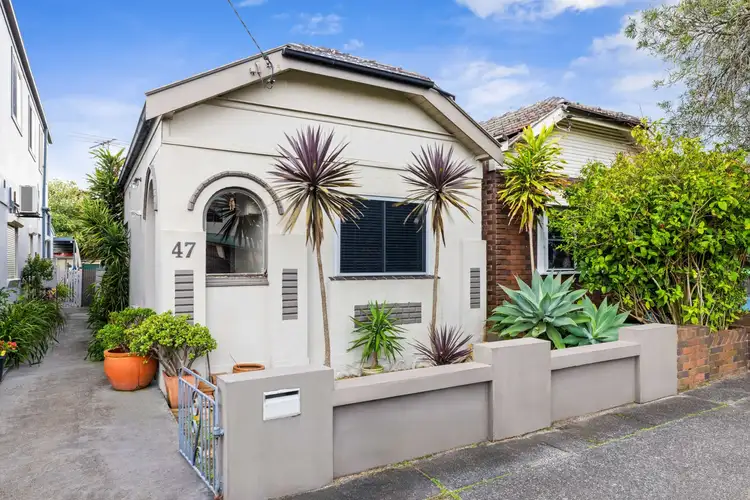 47 Robinson Street, Eastlakes NSW 2018