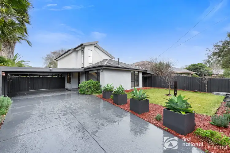 21 James Cook Drive, Cranbourne VIC 3977