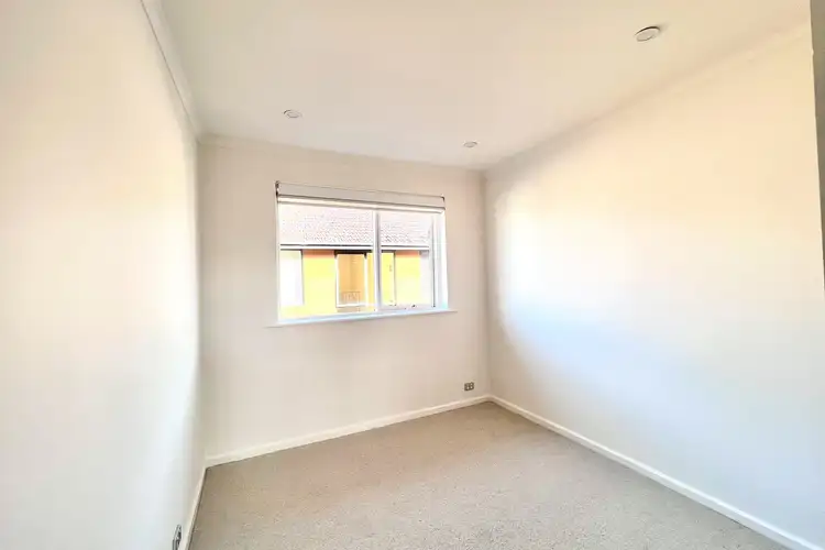 Fifth view of Homely apartment listing, 3/77 Westbury Street, St Kilda East VIC 3183