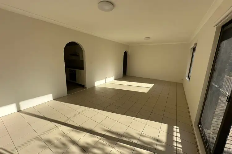1/10 Willeroo Street, Lakemba NSW 2195