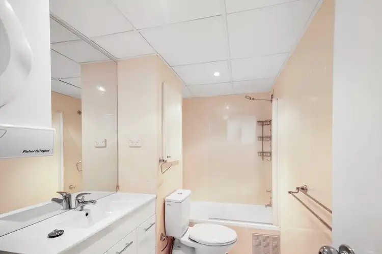 Fourth view of Homely apartment listing, 928/31-43 King Street, Sydney NSW 2000