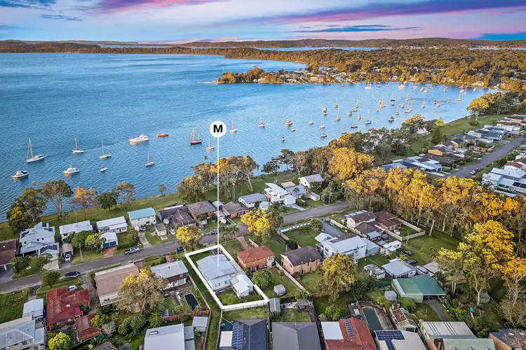 50 Kullaroo Road, Summerland Point NSW 2259