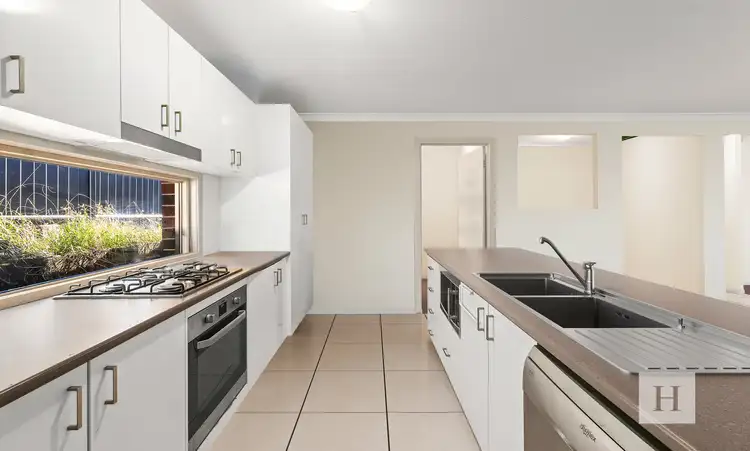 Second view of Homely house listing, 17 Voyager Street, Wadalba NSW 2259