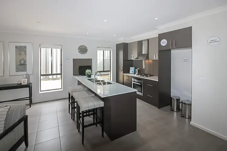 Third view of Homely house listing, 39 Versant Drive, Craigieburn VIC 3064