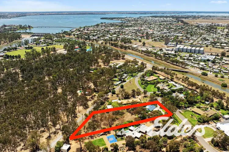 Second view of Homely house listing, 10 Somerset Drive, Yarrawonga VIC 3730