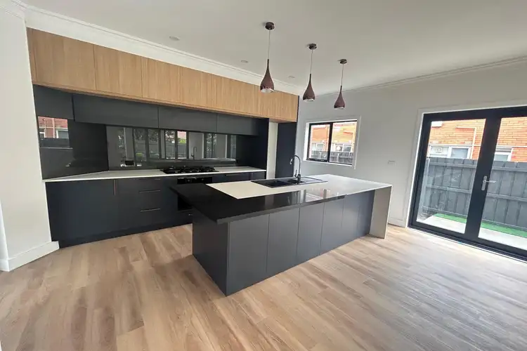 Third view of Homely townhouse listing, 1/185 Tucker Road, Bentleigh VIC 3204
