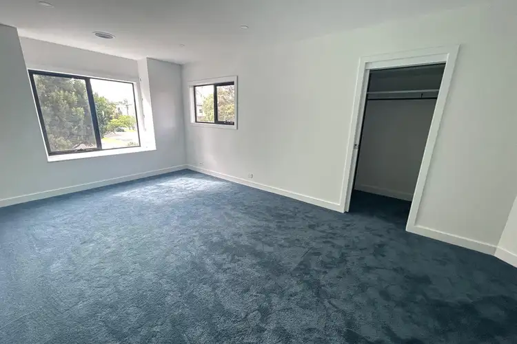 Fifth view of Homely townhouse listing, 1/185 Tucker Road, Bentleigh VIC 3204