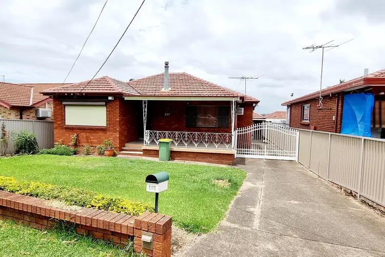 227 Hamilton Road, Fairfield West NSW 2165