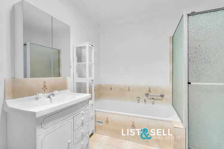 Fourth view of Homely villa listing, 4/49 Blairgowrie Circuit, St Andrews NSW 2566