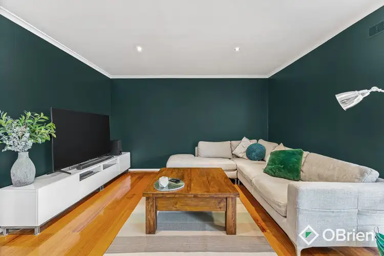 Sixth view of Homely house listing, 1 Iona Court, Frankston VIC 3199