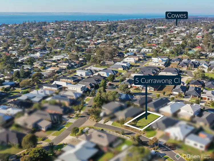 5 Currawong Close, Cowes VIC 3922