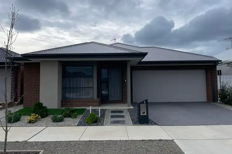 Main view of Homely house listing, 5 Kangaroo Way, Armstrong Creek VIC 3217
