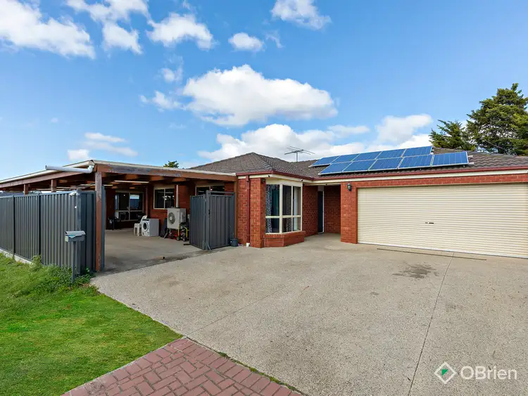 38 Kanmore Crescent, Hillside VIC 3037