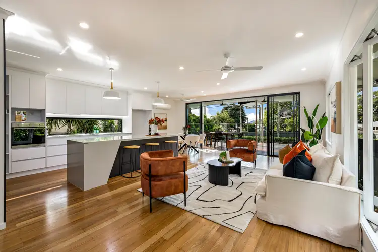 2 Maree Street, Freshwater QLD 4870