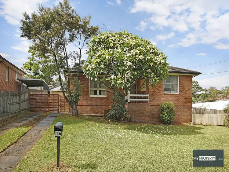 16 Adamson Avenue, Dundas Valley NSW 2117