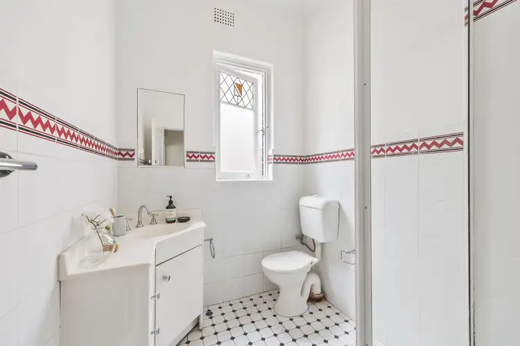 Sixth view of Homely apartment listing, 5/26 Alexander Street, Coogee NSW 2034