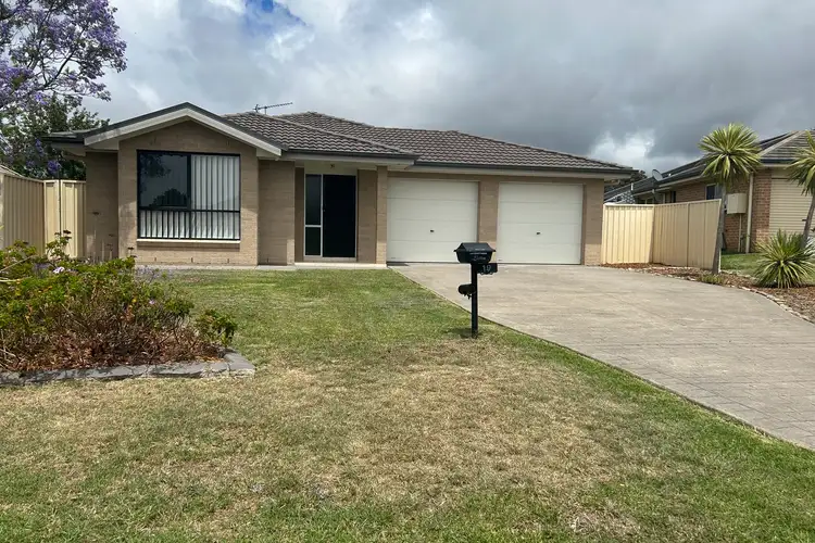 19 Golden Ash Close, Worrigee NSW 2540
