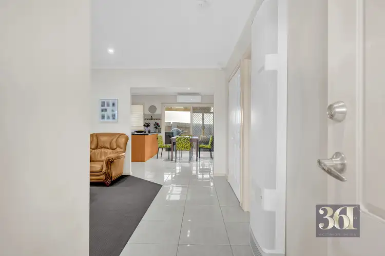 Second view of Homely unit listing, 2/4 Albert Place, Hoppers Crossing VIC 3029