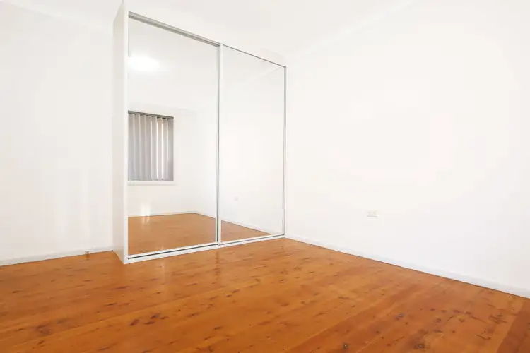Fifth view of Homely unit listing, 2/19 Prince Edward Drive, Brownsville NSW 2530