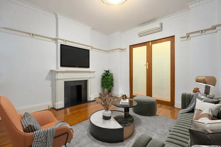 Main view of Homely unit listing, 2/2 Evans Road, Rushcutters Bay NSW 2011