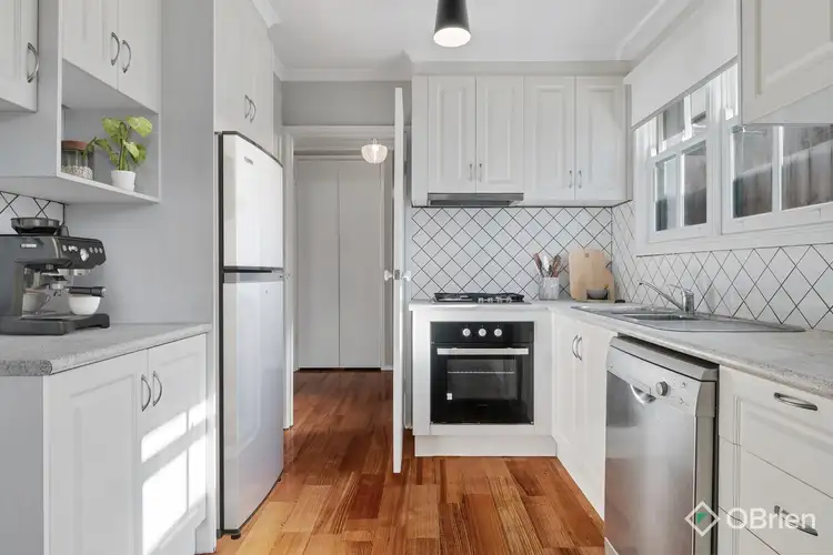 Fourth view of Homely unit listing, 2/100 Warrigal Road, Surrey Hills VIC 3127