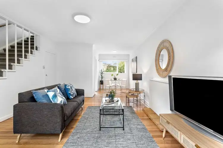 Third view of Homely apartment listing, 9/152 Power Street, Hawthorn VIC 3122