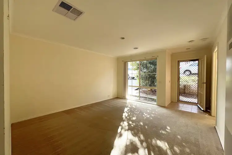 Fourth view of Homely unit listing, 3/12 Renlik Court, Pakenham VIC 3810