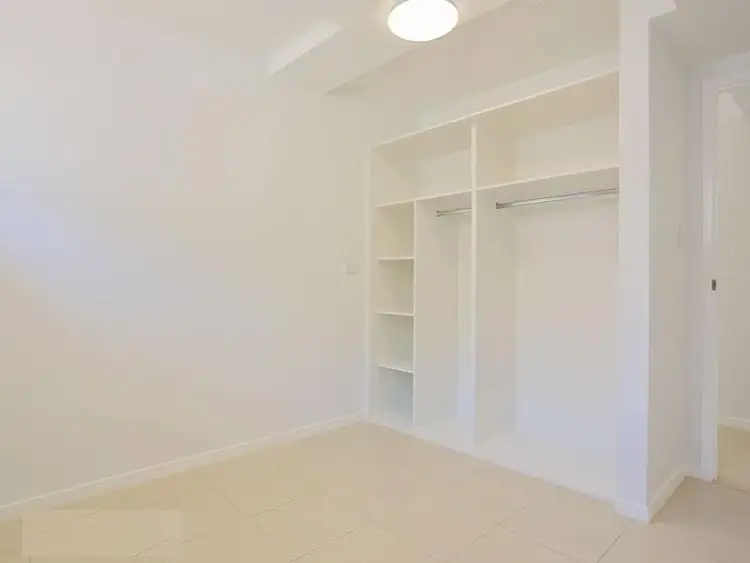 Fourth view of Homely unit listing, 8/15 Munro Street, Auchenflower QLD 4066