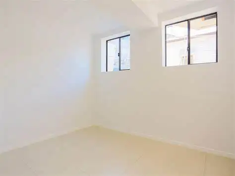 Fifth view of Homely unit listing, 8/15 Munro Street, Auchenflower QLD 4066