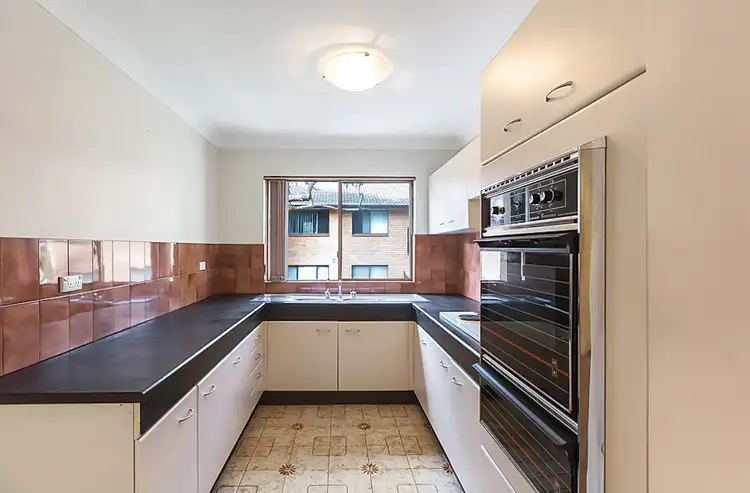 Second view of Homely unit listing, 18/8-12 Railway Crescent, Jannali NSW 2226
