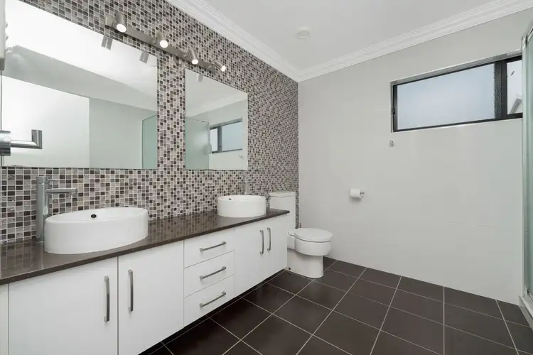 Third view of Homely unit listing, 2/23 Balmoral Drive, Castle Hill QLD 4810