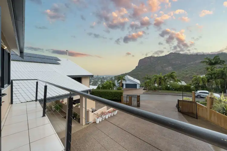 Fifth view of Homely unit listing, 2/23 Balmoral Drive, Castle Hill QLD 4810
