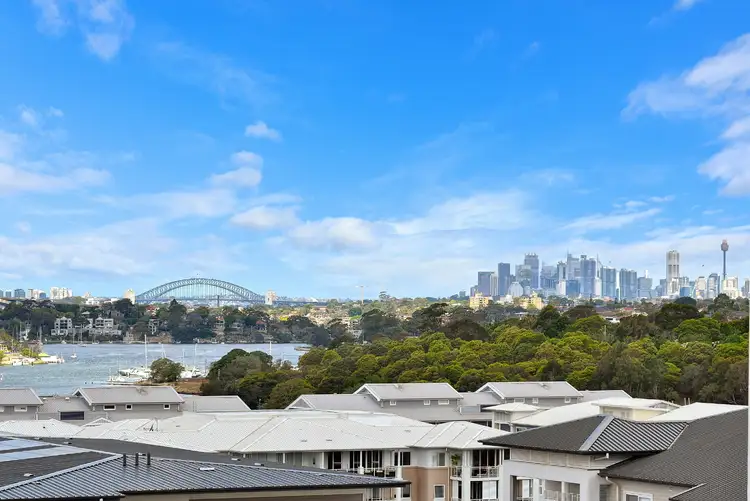 802/17 Woodlands Avenue, Breakfast Point NSW 2137