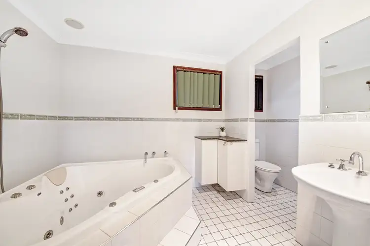 Fourth view of Homely house listing, 2 Rata Place, Kariong NSW 2250