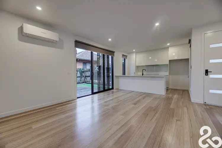 Fourth view of Homely townhouse listing, 2/22-24 Darebin Boulevard, Reservoir VIC 3073