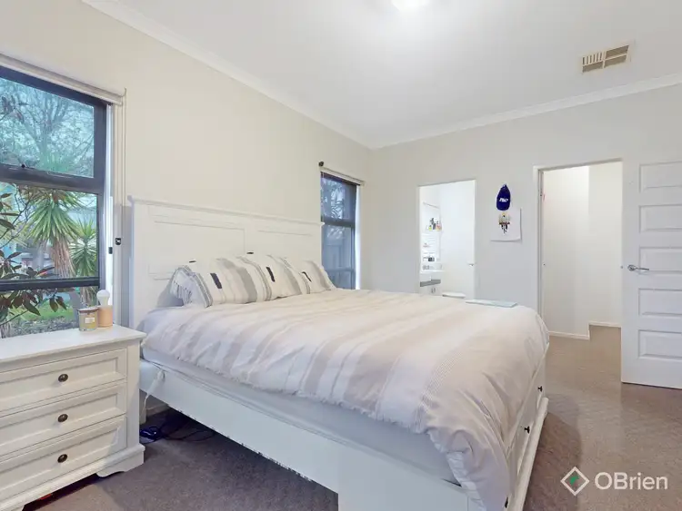 Fifth view of Homely house listing, 5 Sandpiper Close, Pakenham VIC 3810