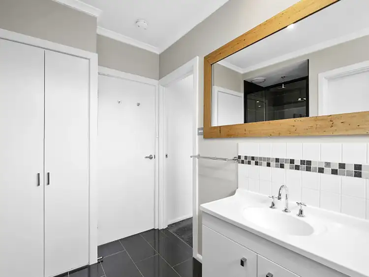 Fifth view of Homely unit listing, 3/228 Mt Pleasant Road, Highton VIC 3216
