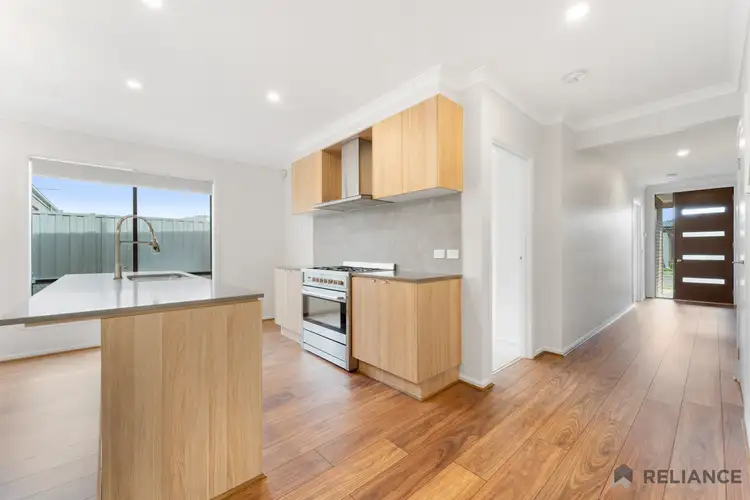 Second view of Homely house listing, 27 Innage Avenue, Strathtulloh VIC 3338