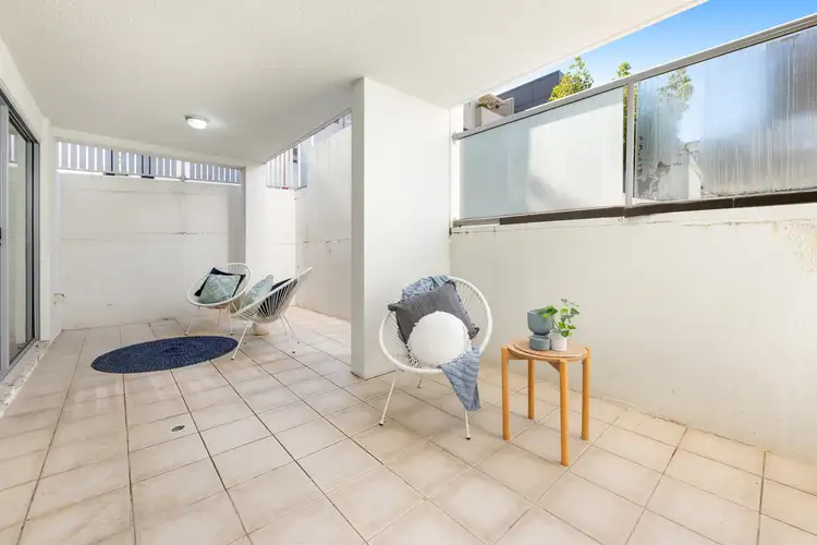 Sixth view of Homely unit listing, 19/108 Nicholson Street, Greenslopes QLD 4120