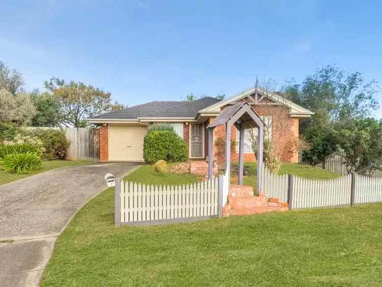 2 Pip Street, Skye VIC 3977