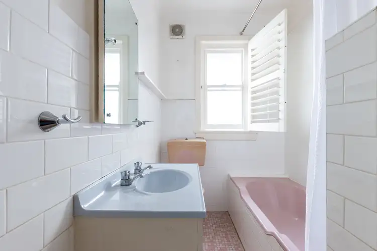 Fifth view of Homely studio listing, 54/20 Macleay Street, Potts Point NSW 2011