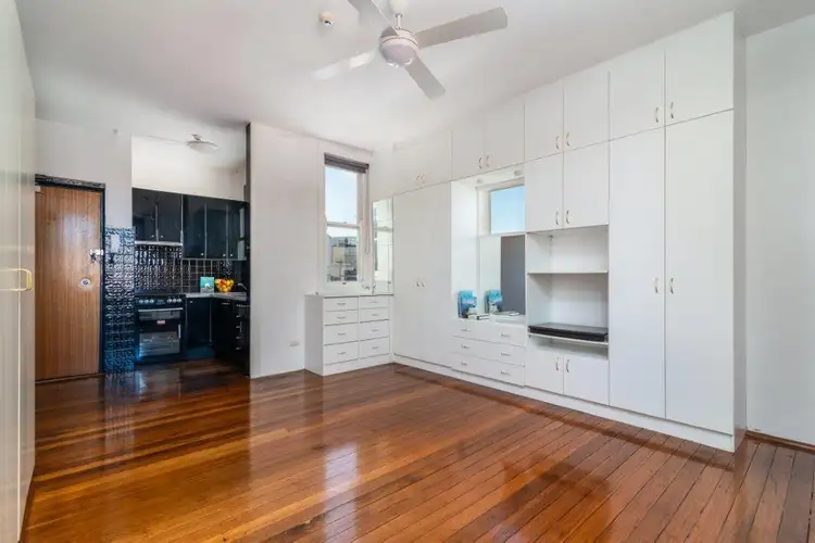 Second view of Homely studio listing, 509/3-5 Greenknowe Avenue, Elizabeth Bay NSW 2011