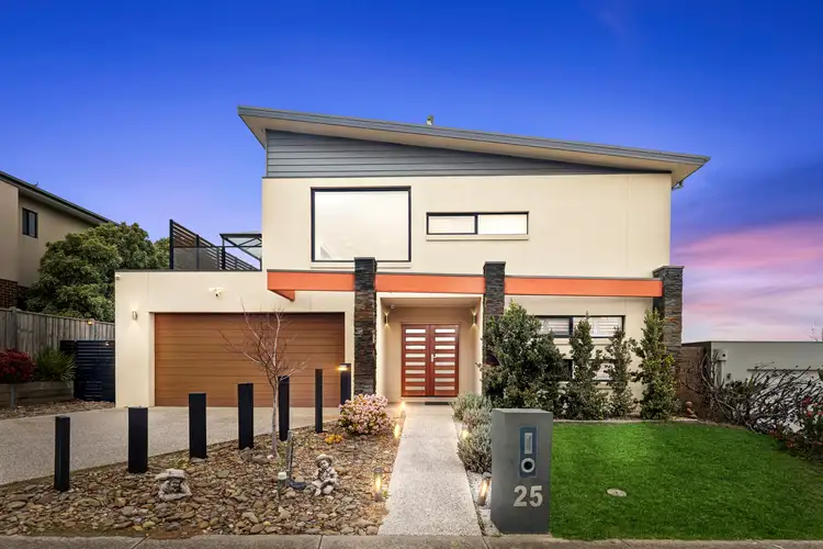 25 Province Boulevard, Highton VIC 3216