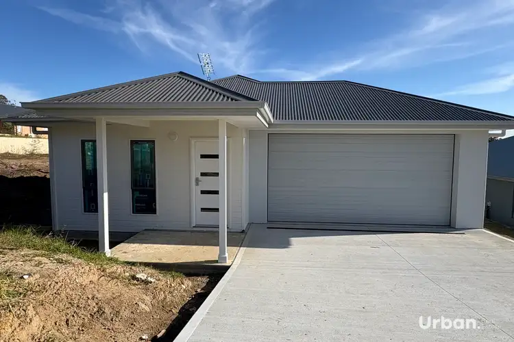 7 Urquhart Way, North Rothbury NSW 2335